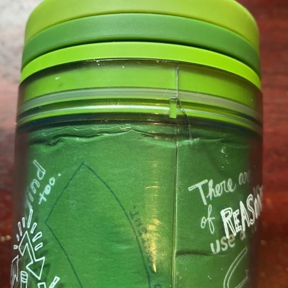 2009 Starbucks Recycled Plastic 20oz Tumbler - Picture 4 of 7